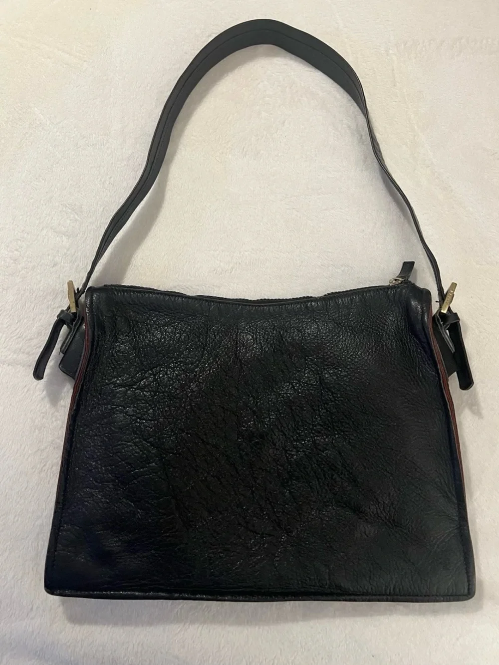 💚 Bally Switzerland Leather Black Shoulder Bag With Inside Pouch💚